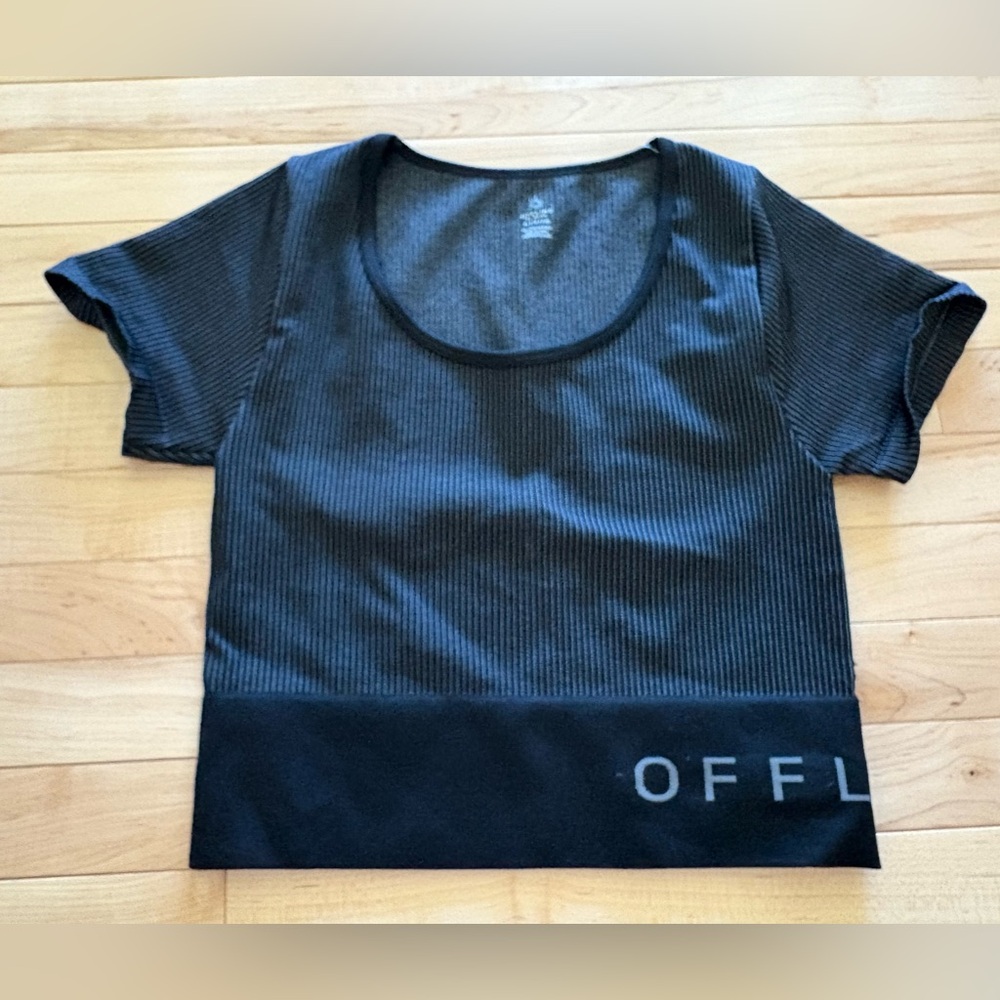 OFFLINE by Aerie Ribbed Seamless Short Sleeve Crop Top (NWT)